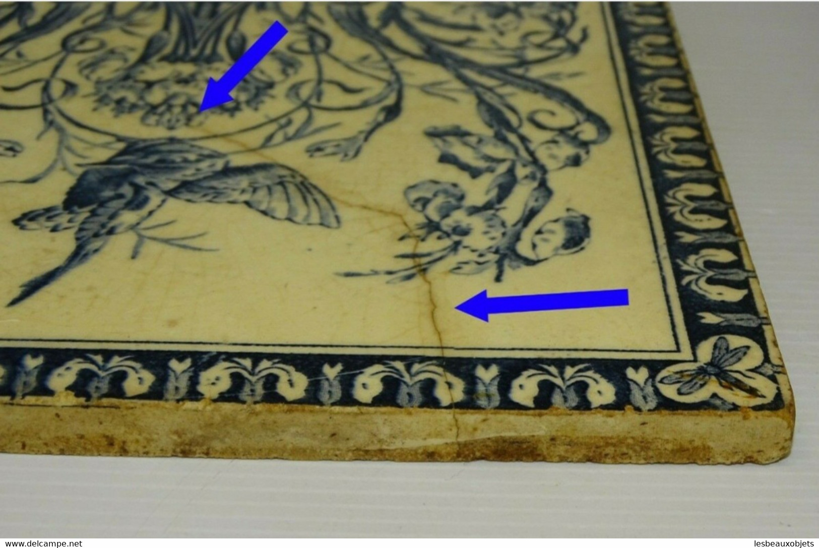 ANCIEN CARREAU DESSOUS DE PLAT CERAMIQUE FAÏENCE GIEN OISEAU BLEU LIBELLULES