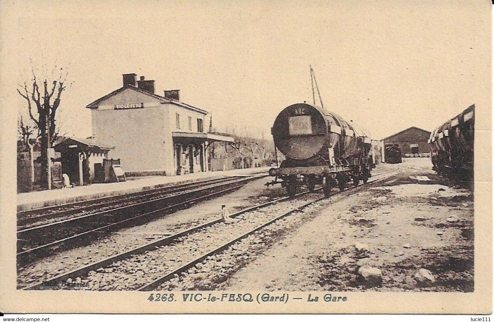 Vic Le Fesq La Gare Viticole Carte En Bon état - Autres & Non Classés