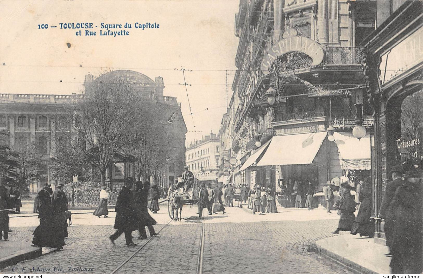 CPA 31 TOULOUSE SQUARE DU CAPITOLE ET RUE LAFAYETTE (cliché Pas Courant - Toulouse