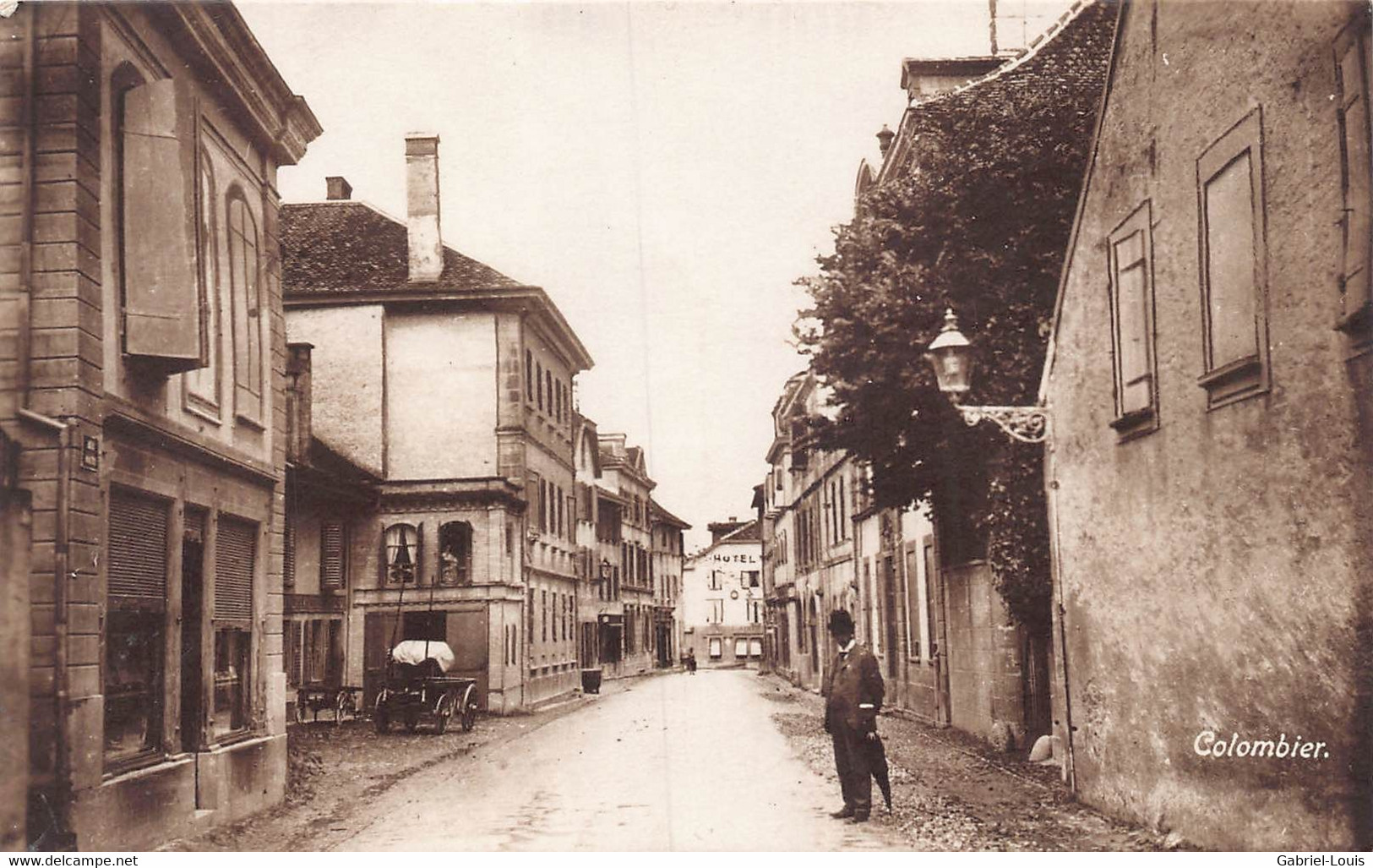 Colombier - Une Rue - Colombier