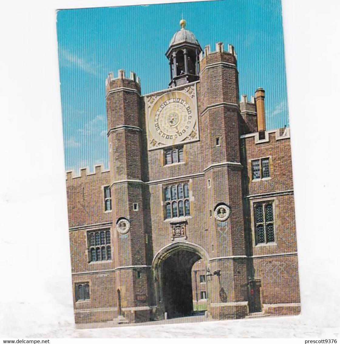 Hampton Court Palace, Anne Boleyn  Gateway & Astronomical Clock - Unused Postcard - Middlesex - Middlesex