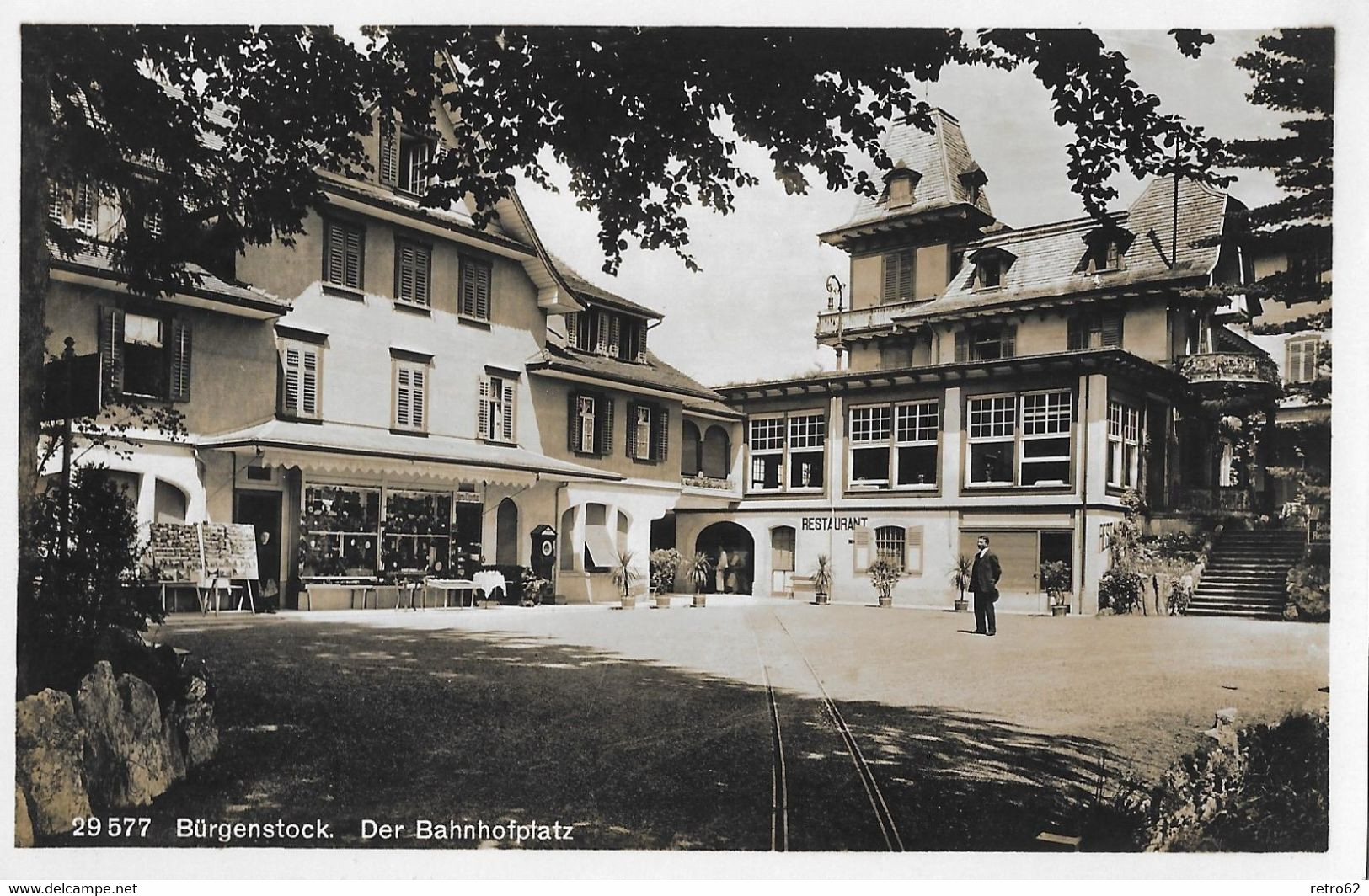 BÜRGENSTOCK → Belebter Bahnhofplatz, Fotokarte Ca. 1940 - Other & Unclassified