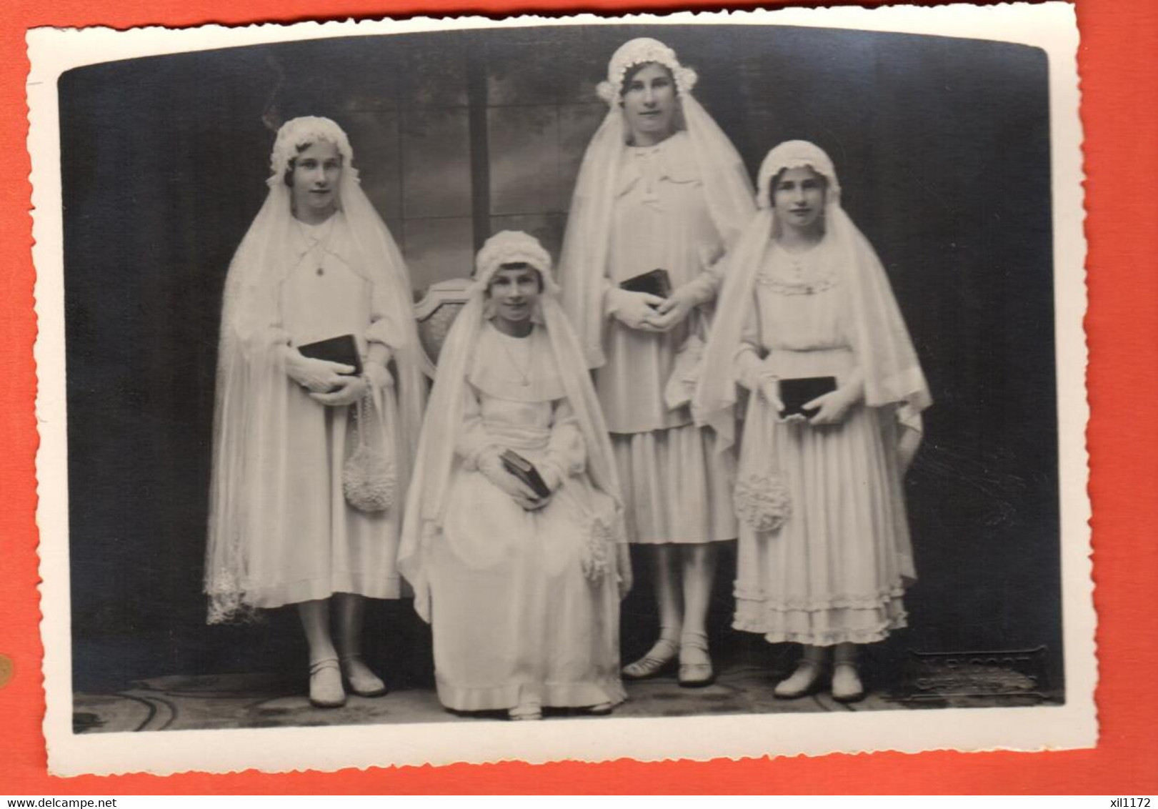 FBA-03 Carte-photo Première Communion Aux Breuleux, Selon Origine Du Lot.Grand Format, Non Circulé - Les Breuleux