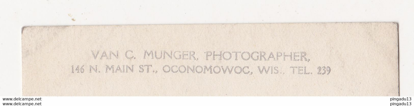 Au Plus Rapide Carte Photo Oconomowoc Photographer Van C Munger Non Circulé Très Bon état - Waukesha