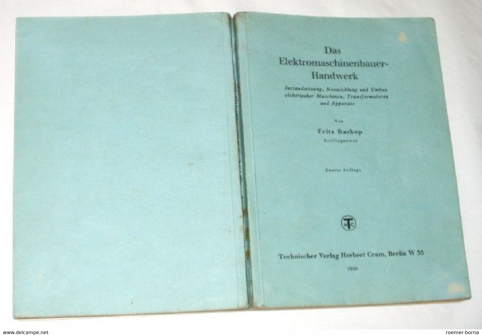 Deutsches Frauen Liederbuch - School Books