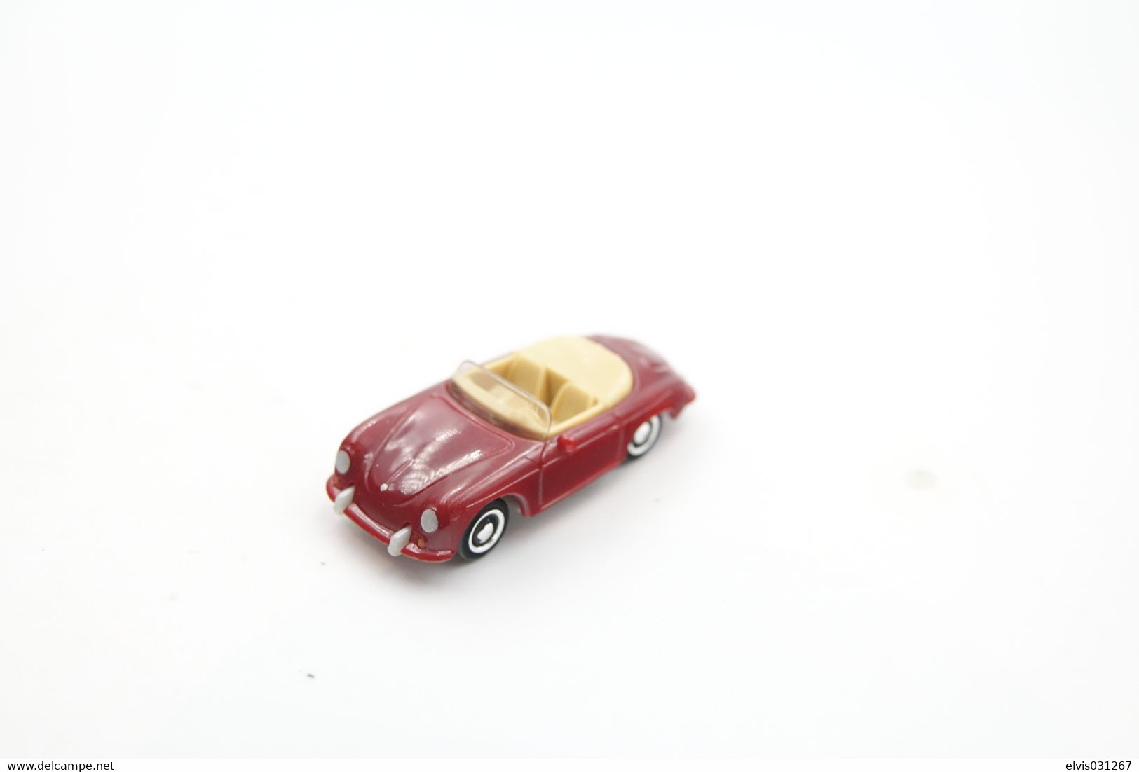 Vintage Mini Toy Car : Licensed By Dr ING H C F Porsche 911 - 4cm - Matchbox