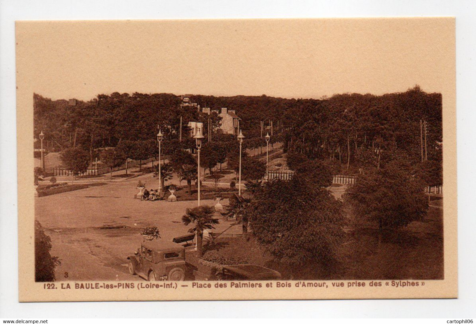 - CPA LA BAULE-LES-PINS (44) - Place Des Palmiers Et Bois D'Amour - Edition Chapeau 122 - - La Baule-Escoublac