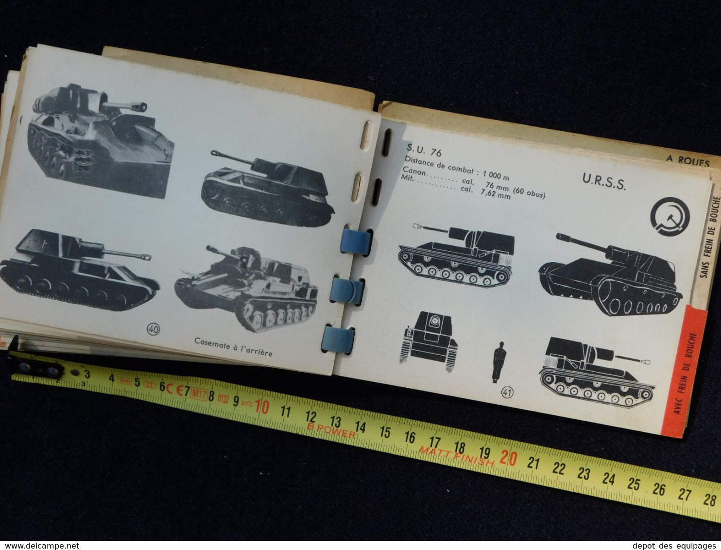 ARME BLINDEE / CAVALERIE : CARNET DE SILHOUETTES ENGINS BLINDES daté 1953