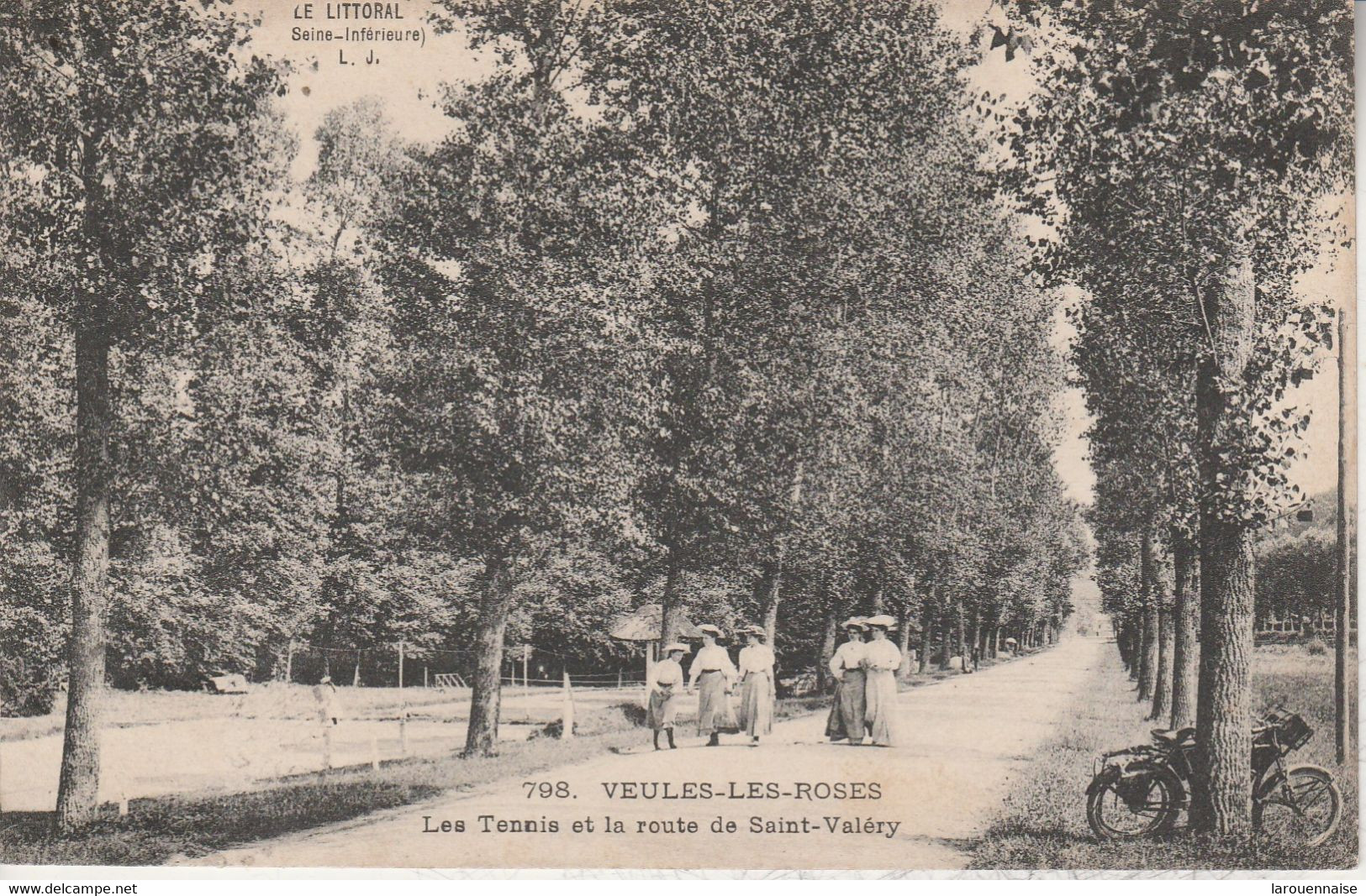 76 - VEULES LES ROSES - Les Tennis Et La Route De Saint Valery - Veules Les Roses