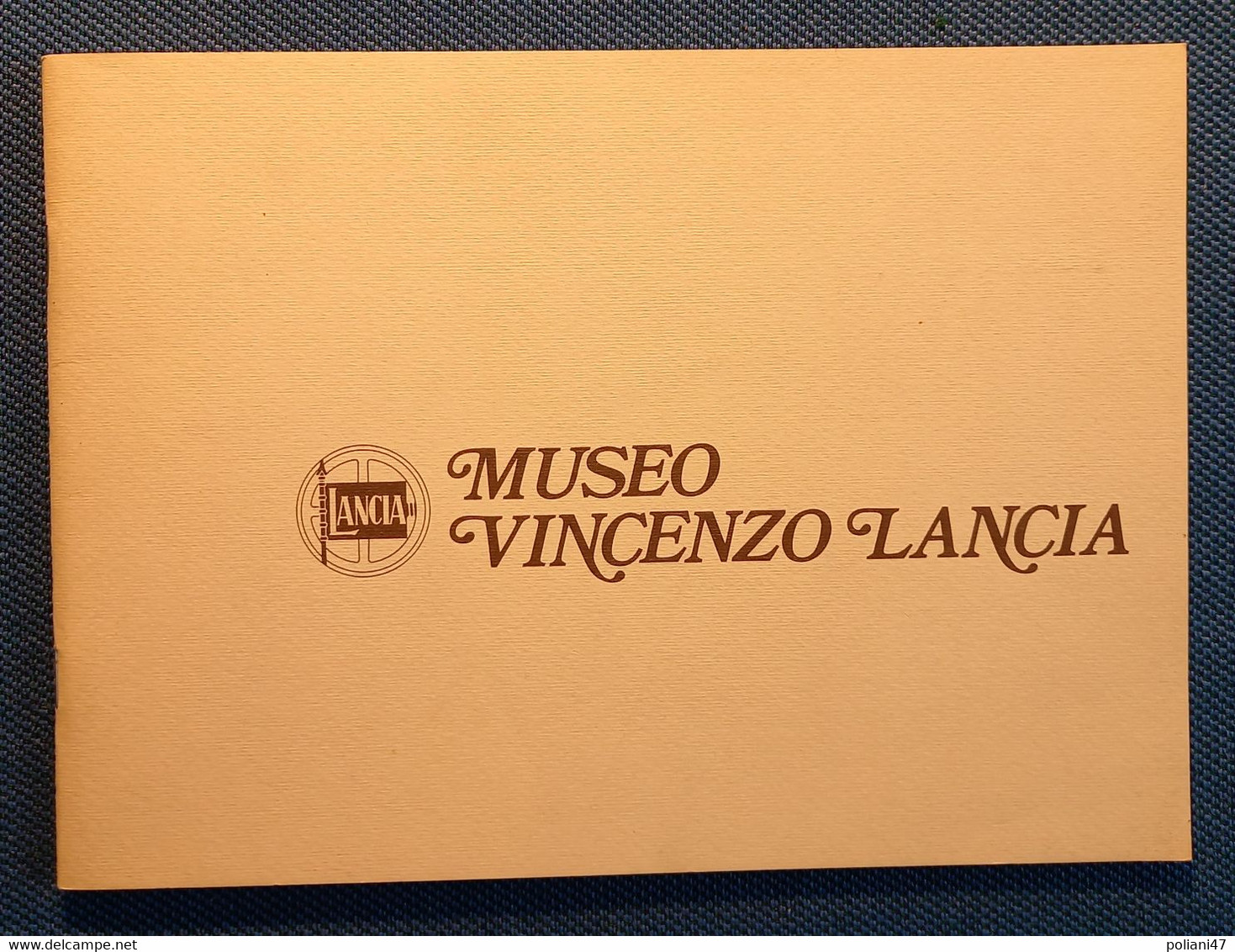 0540 "MUSEO - VINCENZO LANCIA - 1980 -  22 TAVOLE AUTO DAL 1908 AL 1976 - BREVETTI - MOTORI" CATALOGO - Motori