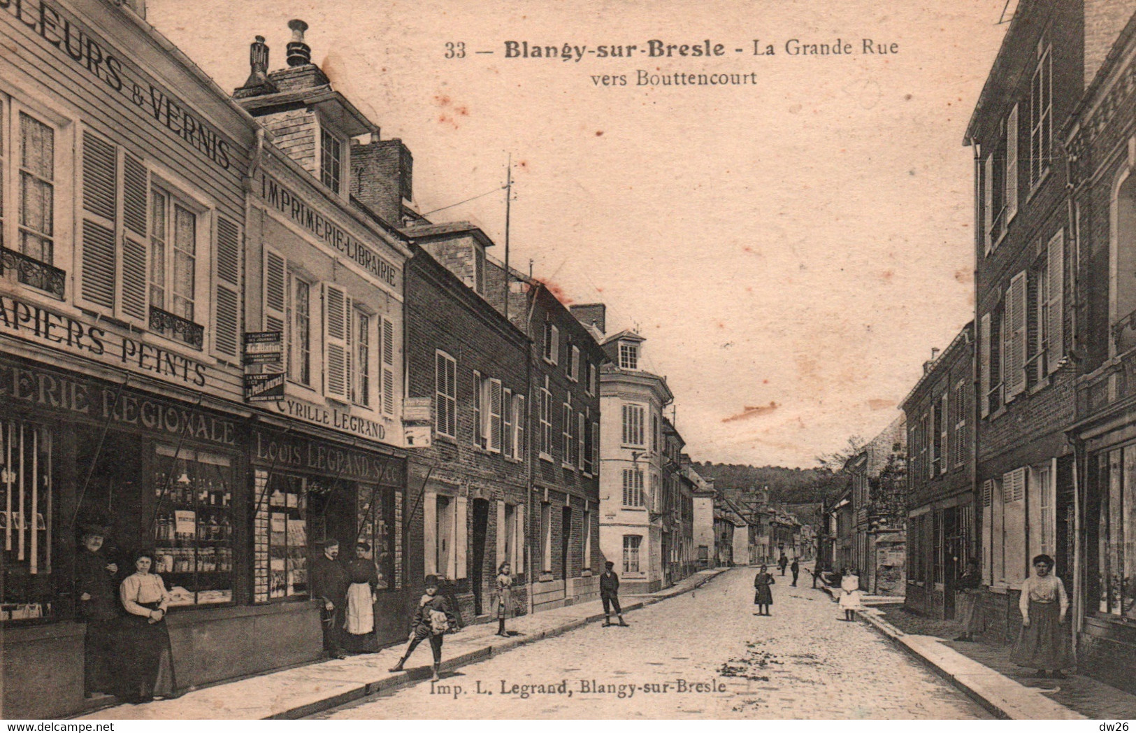 Blangy-sur-Bresle (Seine-Inférieure) La Grande Rue Vers Bouttencourt, Commerces - Edition Legrand - Carte Non Circulée - Blangy-sur-Bresle