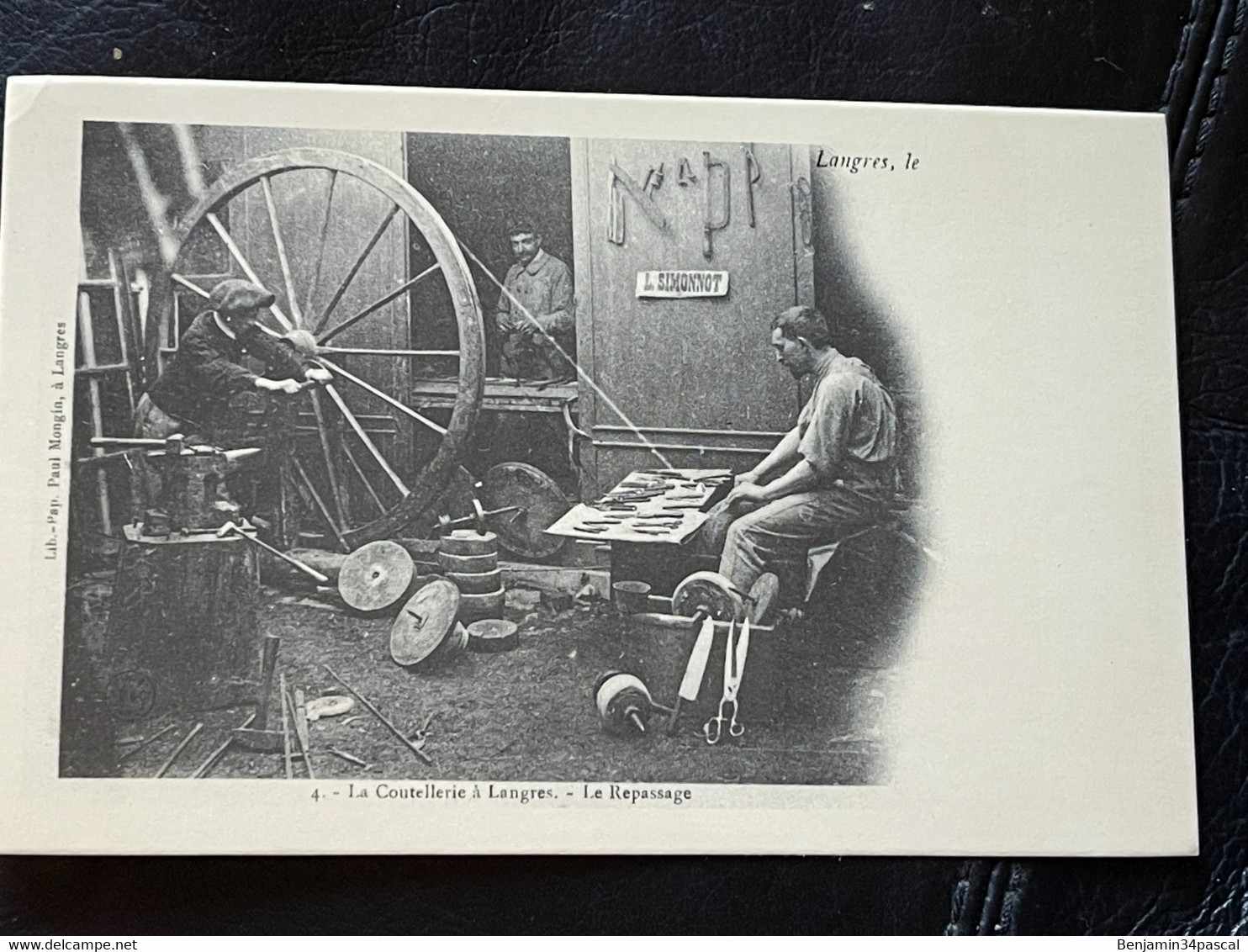 Cpa La Coutellerie à Langres- Le Repassage  Edition Cecodi D’après 1900 Qualité - Langres