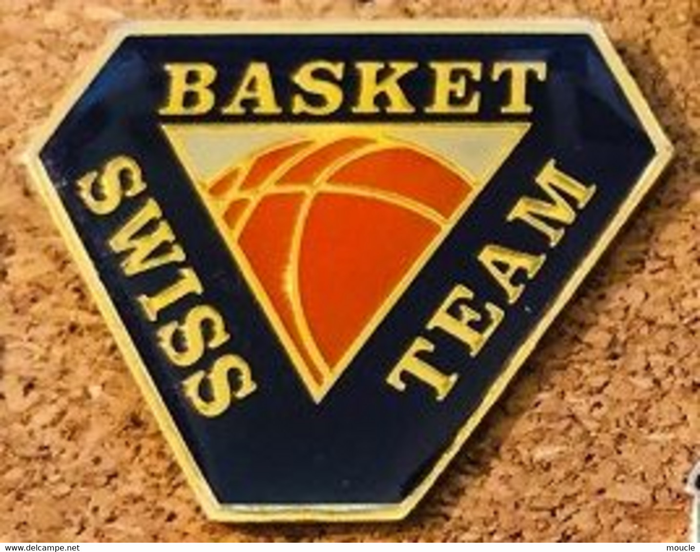 SWISS BASKET TEAM - BASKETBALL - SUISSE - SCHWEIZ - SWITZERLAND - BALLON - SVIZZERA - SUIZA -   (27) - Basketbal