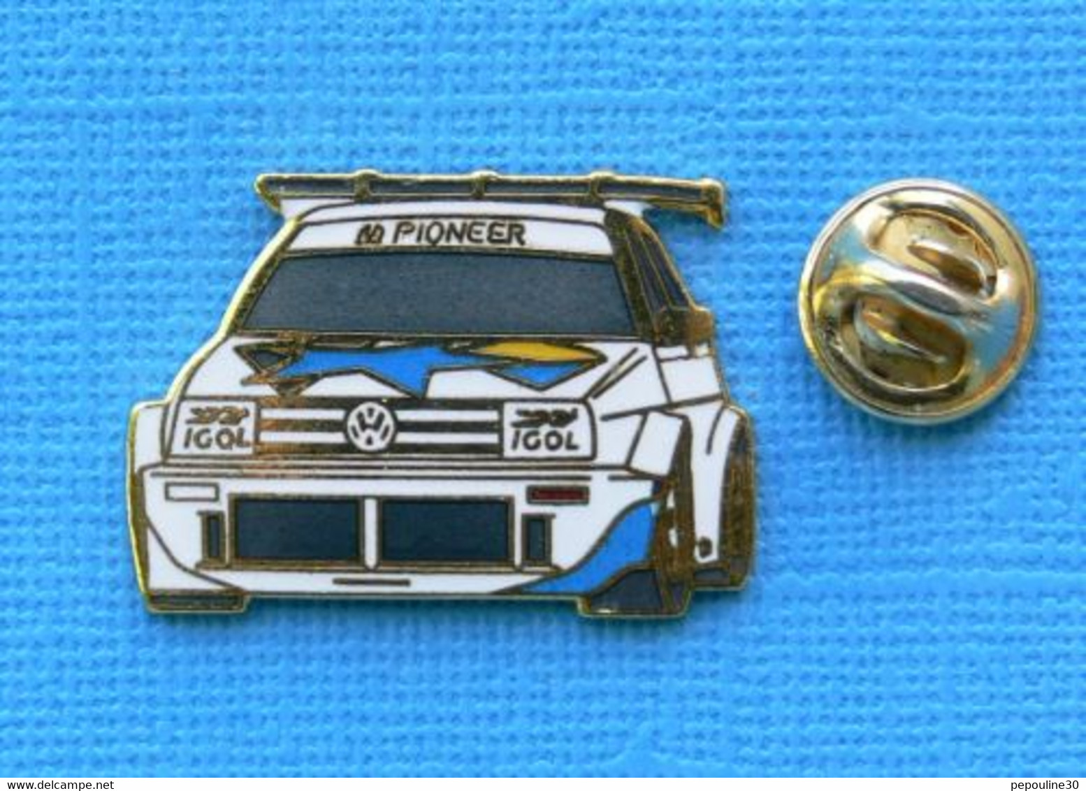 1 PIN'S //  ** VOLKSWAGEN  RALLYES AUTO WRC / PIONEER / IGOL ** . (PROTOCOM) - Volkswagen