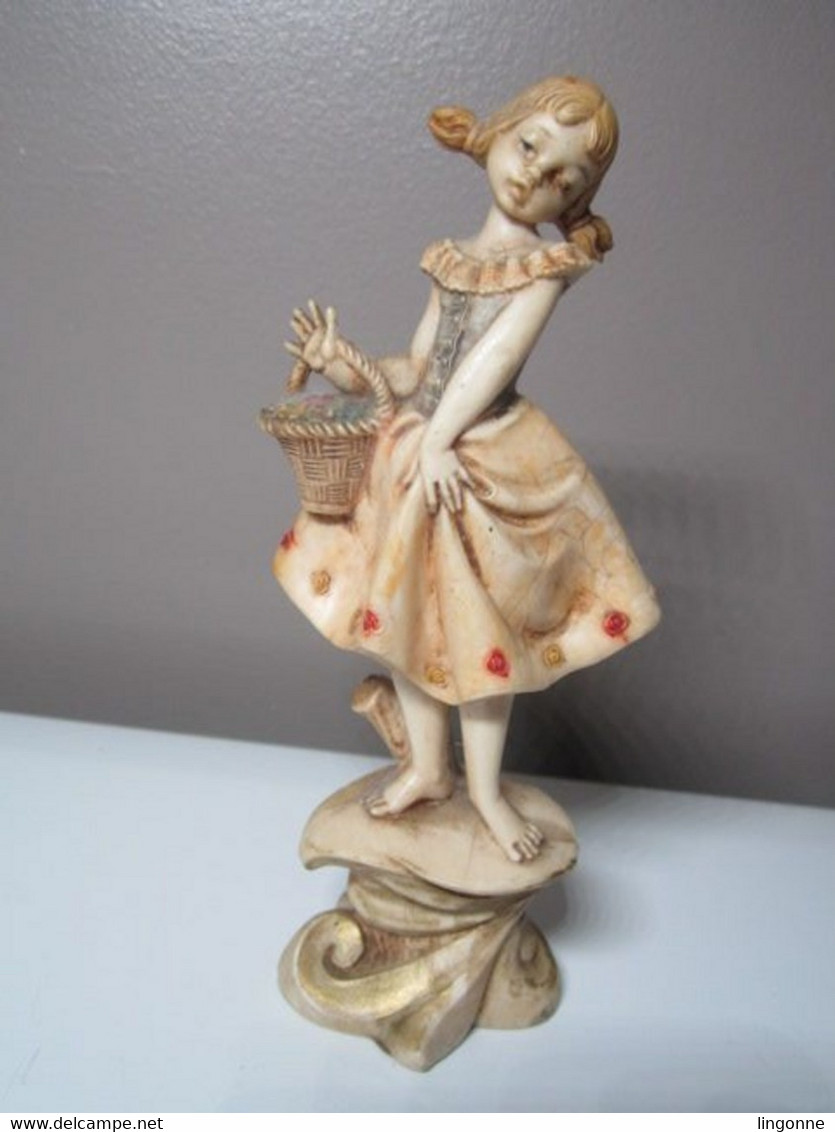 SUPERBE STATUE FIGURINE Très Ancienne Fille Au Panier Haut 14,5 Cm Poids 106 Grammes - Other & Unclassified