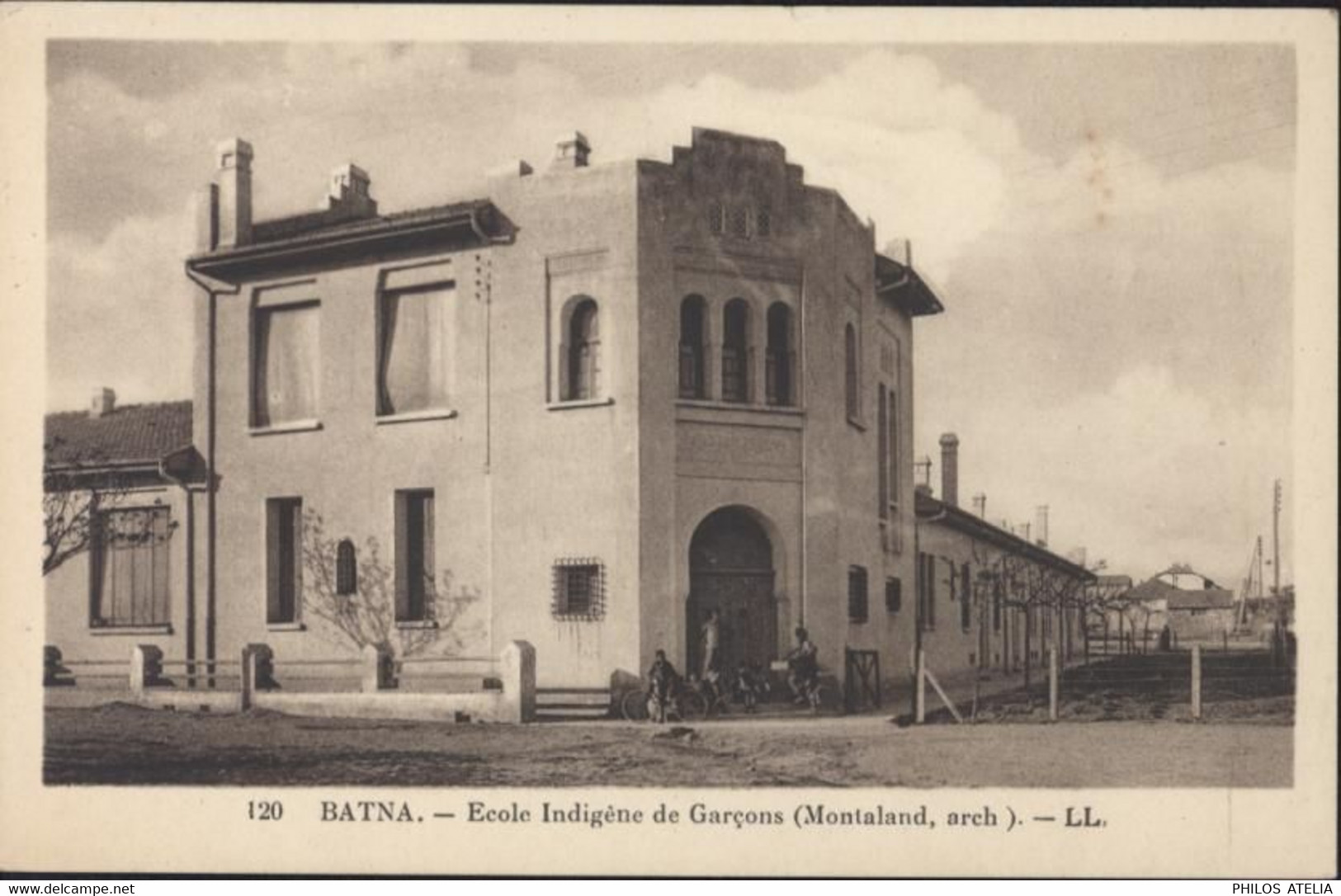 CP CPA Algérie Batna Ecole Indigène De Garçons Montaland Arch LL - Batna