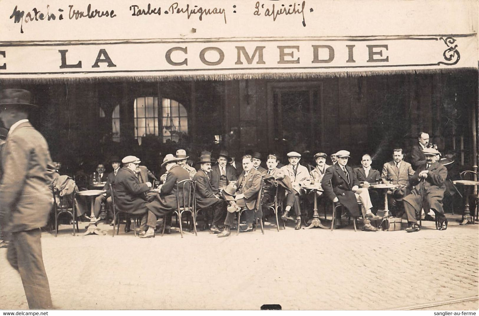 CPA 31 TOULOUSE CARTE PHOTO DU CAFE DE LA COMEDIE AVEC ANIMATION (située Au Devant De La Cpa - Toulouse