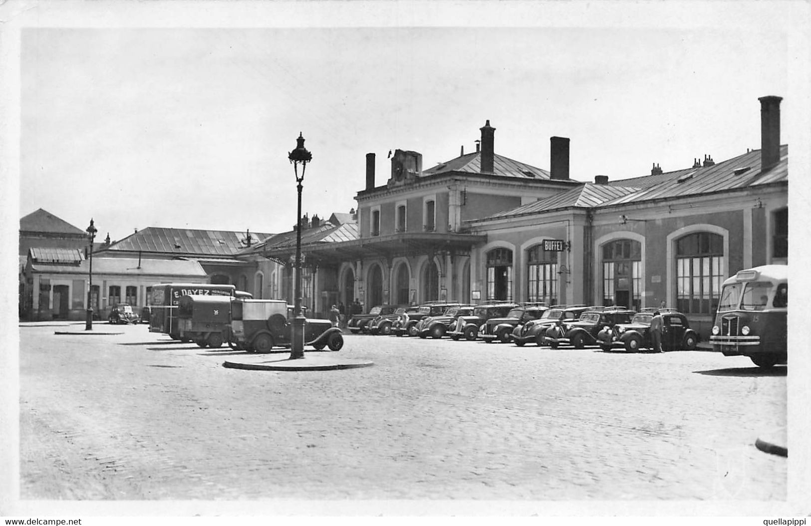 012534 "BORGOGNA - NEVERS (NIEVRE) LA GARE - LA STAZIONE"  ANIMATA, AUTO ANNI '50. CART NON SPED - Bourgogne