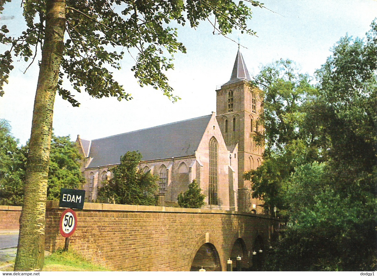 ST. NICHOLAS CHURCH, EDAM, HOLLAND. UNUSED POSTCARD Ah2 - Edam