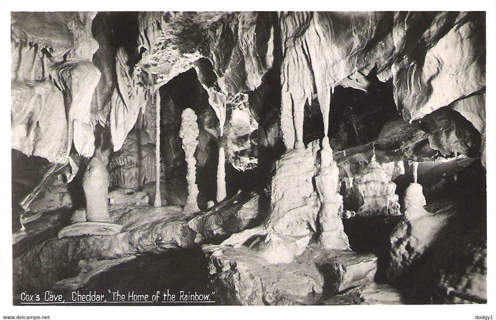 COX'S CAVE, CHEDDAR GORGE, SOMERSET, ENGLAND. UNUSED POSTCARD Ah8 - Cheddar