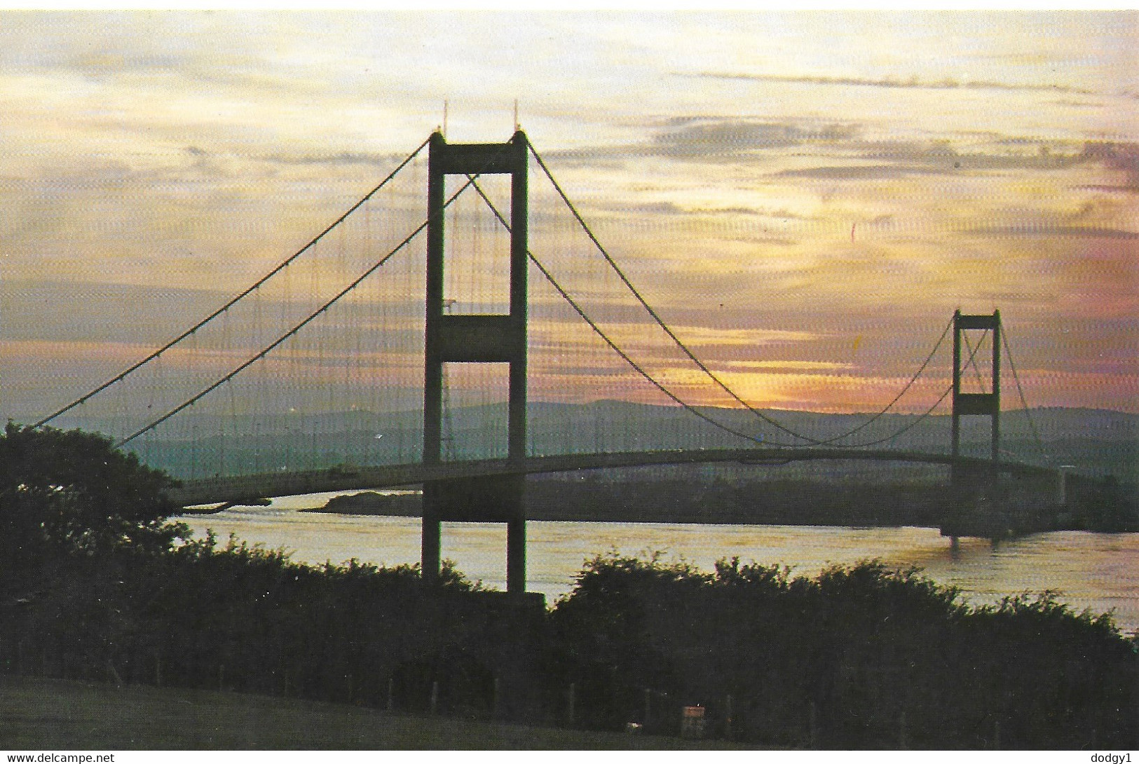 SEVERN BRIDGE, MONMOUTHSHIRE, WALES. UNUSED POSTCARD  Ah9 - Monmouthshire