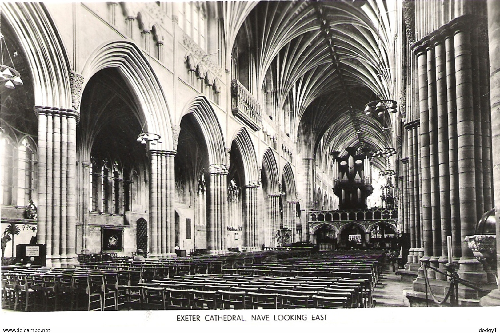 THE NAVE LOOKING EAST, EXETER CATHEDRAL, EXETER, DEVON, ENGLAND. UNUSED POSTCARD Ah9 - Exeter