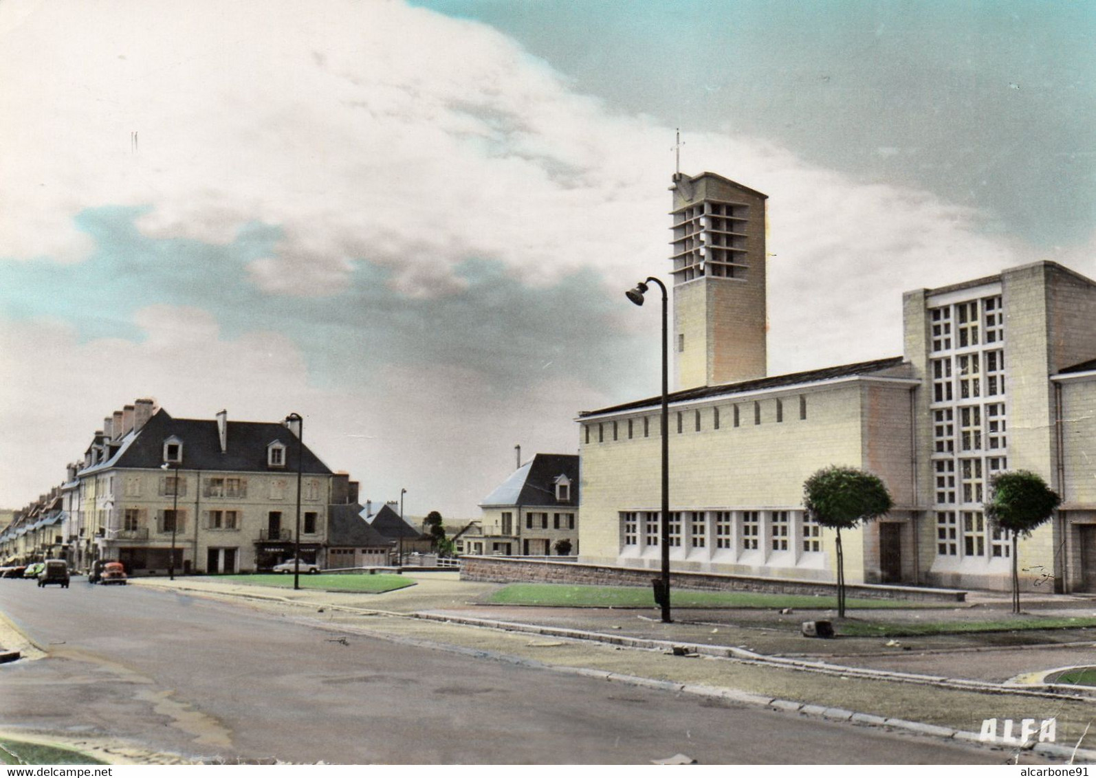 VILLERS BOCAGE - L'Eglise - Place Du Général Leclerc - Other & Unclassified