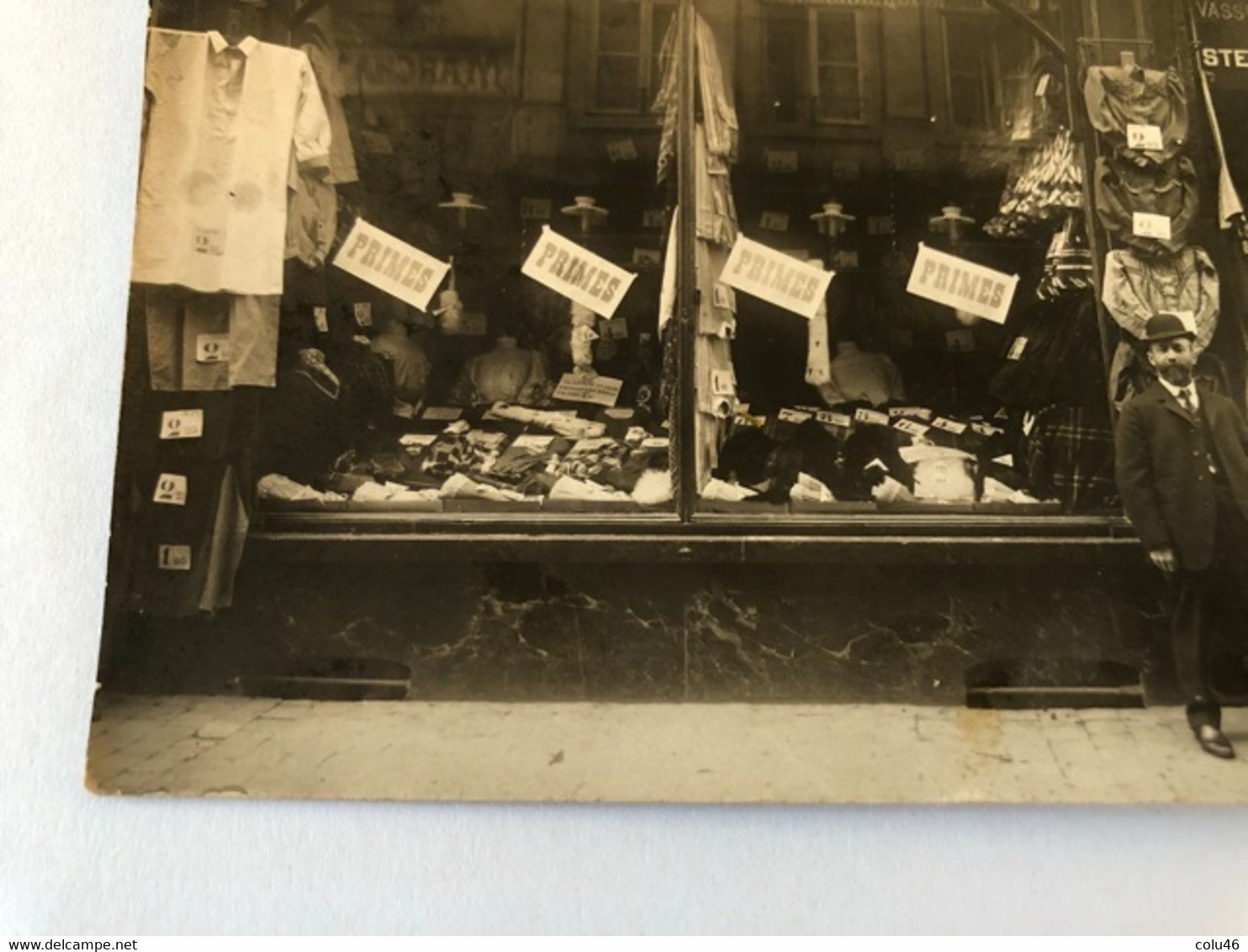 Rare et unique carte photo magasin Bruxelles Vasseur Hubin à la Steenpoort patron et personnel