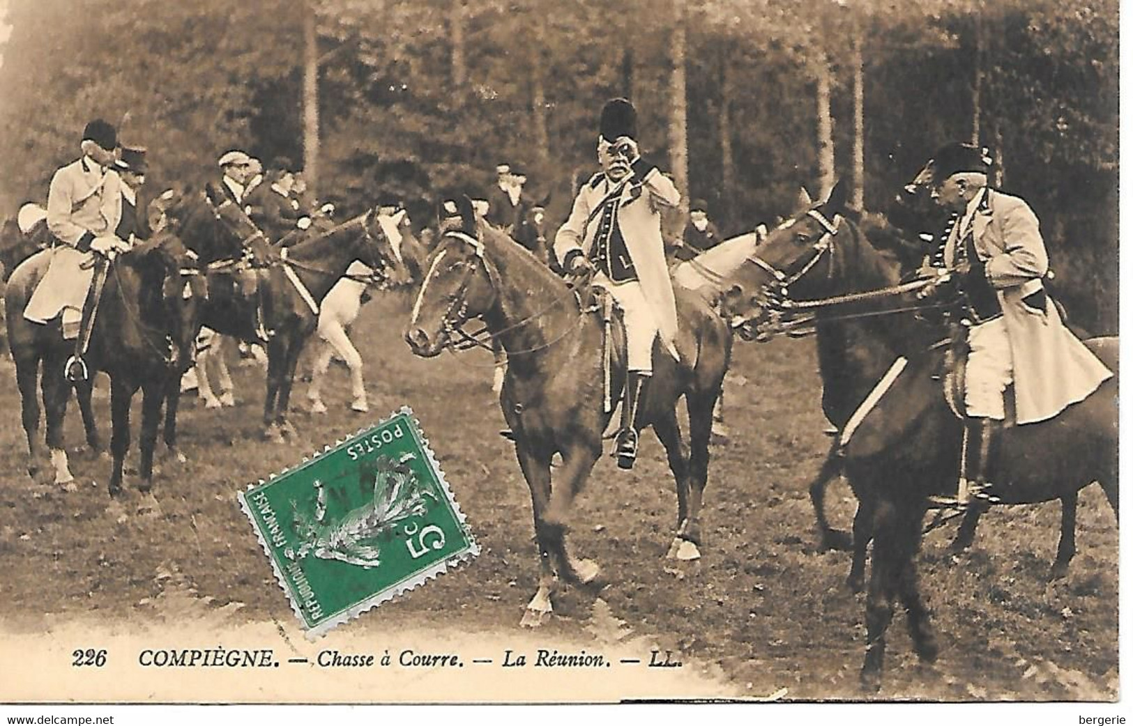 A/366          60      Compiégne           Chasse à Couurre    -      La Réunion - Compiegne