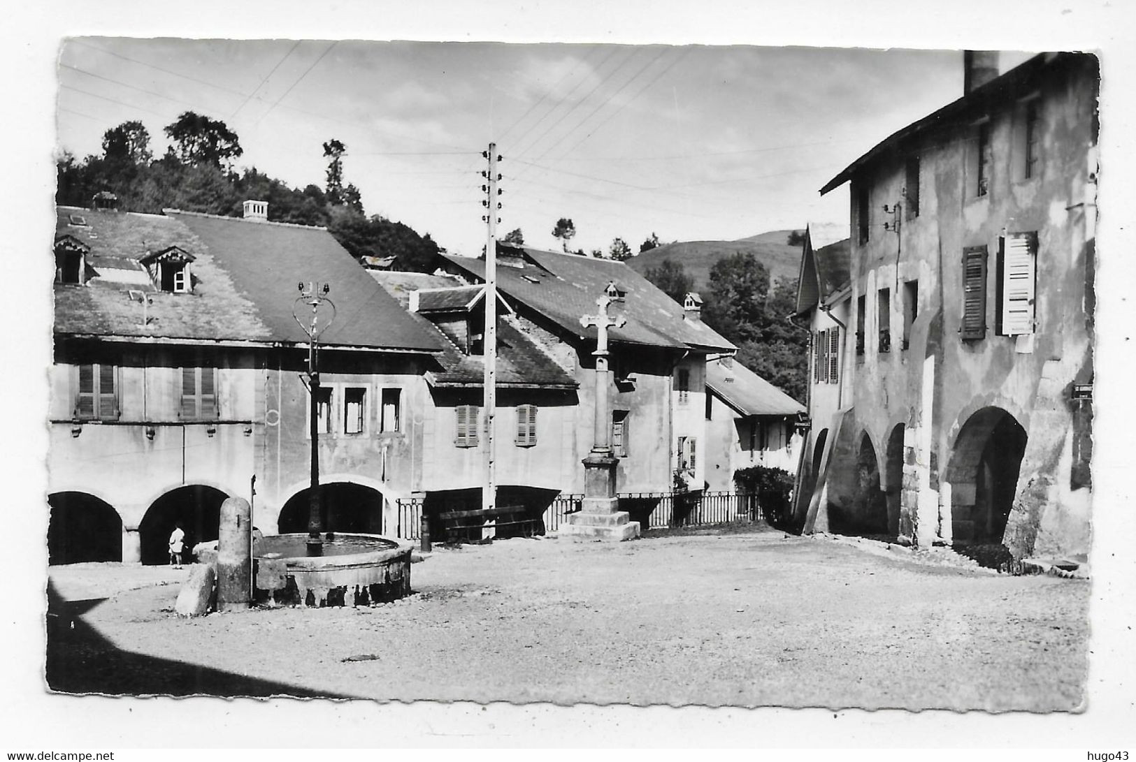 ALBY SUR CHERAN - N° 228 - LA PLACE DU TROPHEE - FORMAT CPA NON VOYAGEE - Alby-sur-Cheran