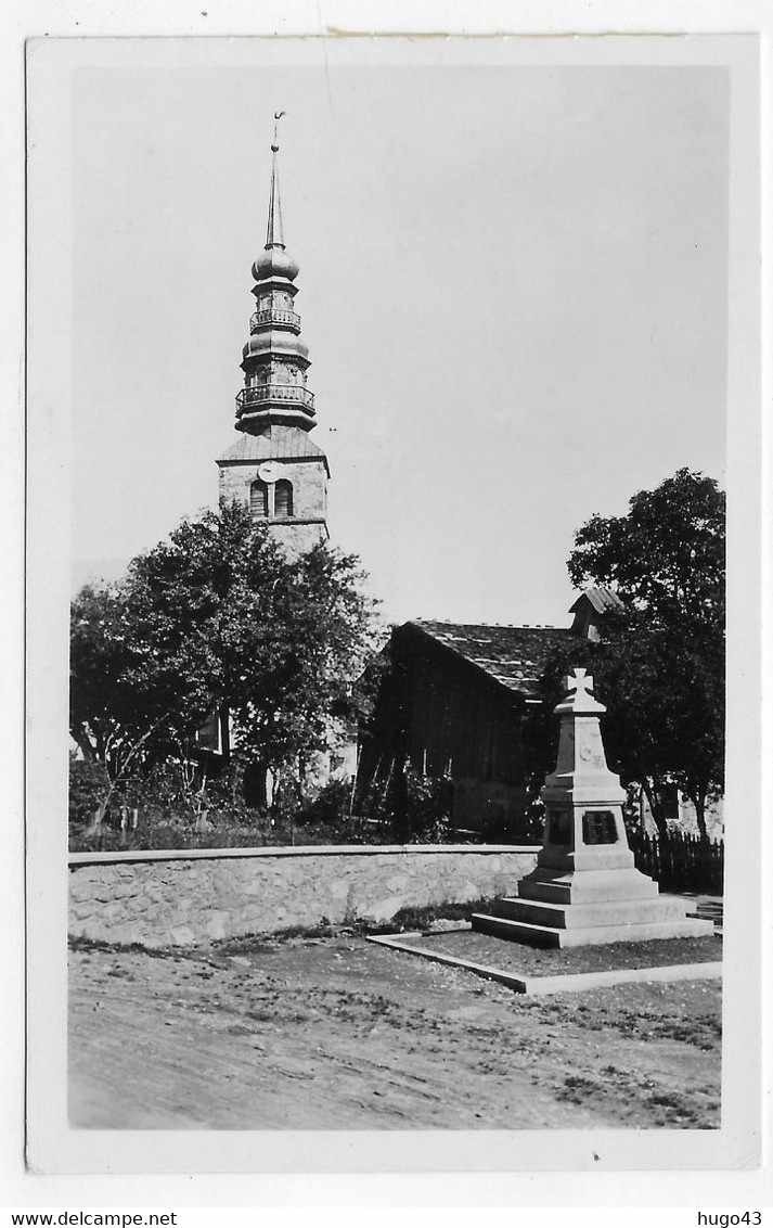 COMBLOUX - N° 347 - MONUMENT AUX MORTS ET LE CLOCHER - FORMAT CPA NON VOYAGEE - Combloux