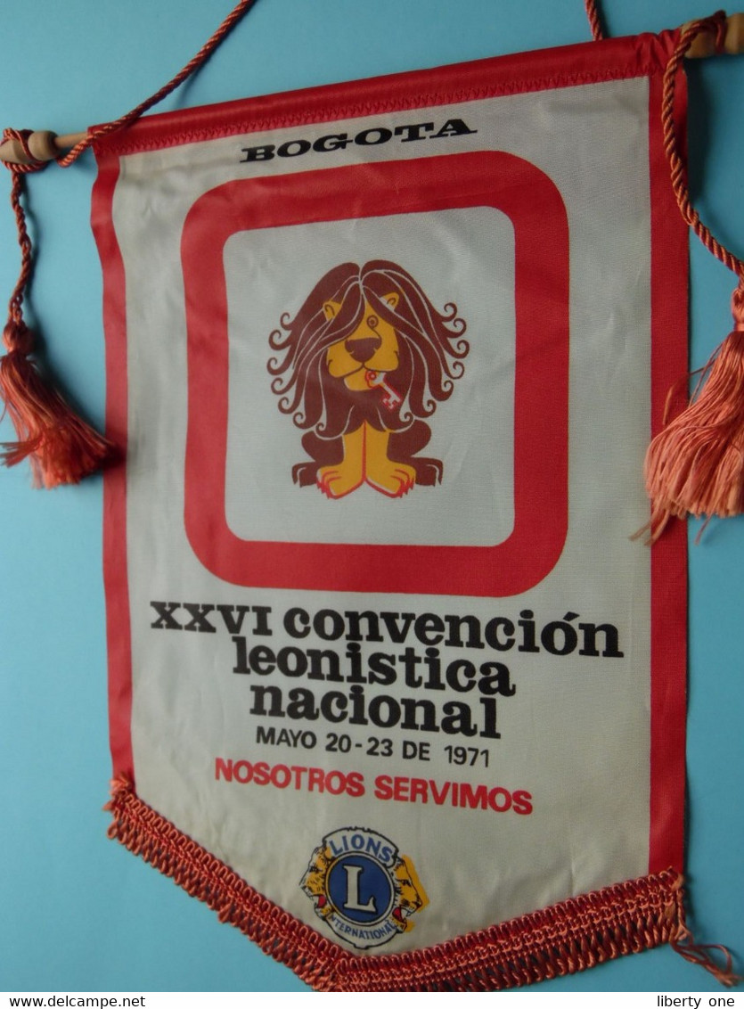 BOGOTA XXVI Convencion Leonistica Nacional 1971 > LIONS International ( Ancien / Old > FANION > Wimpel > Pennant ) - Otros & Sin Clasificación