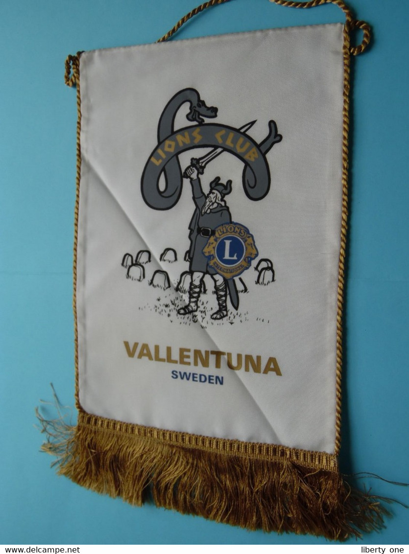 VALLENTUNA Sweden > LIONS International ( Ancien / Old > FANION > Wimpel > Pennant ) - Sonstige & Ohne Zuordnung