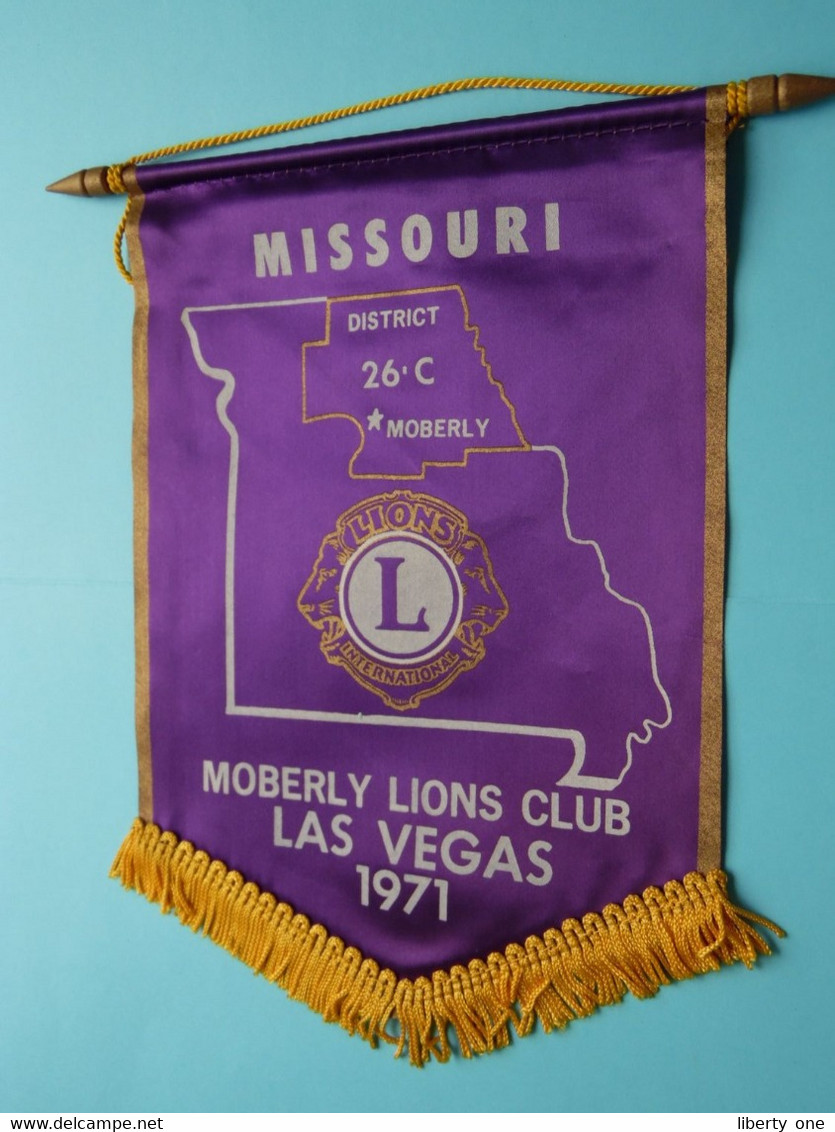 MISSOURI - District 26-C * Moberly LAS VEGAS 1971 > LIONS International ( Ancien / Old > FANION > Wimpel > Pennant ) - Autres & Non Classés