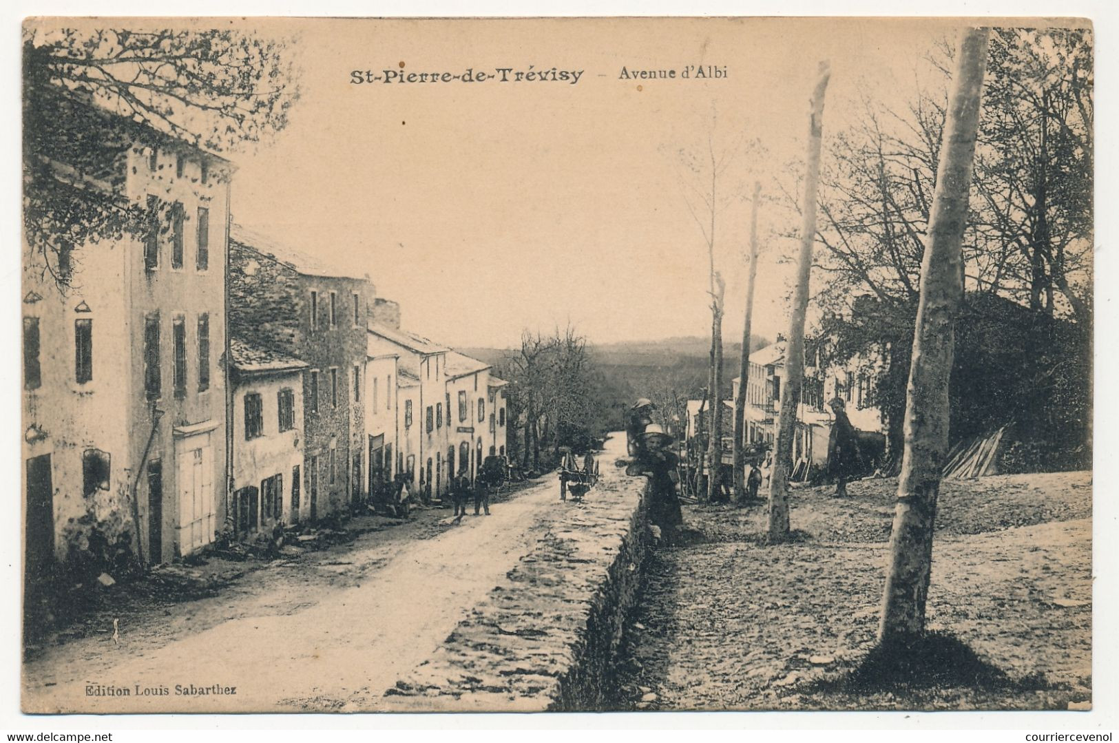 CPA - SAINT-PIERRE-DE-TREVISY (Tarn) - Avenue D'Albi - Autres & Non Classés