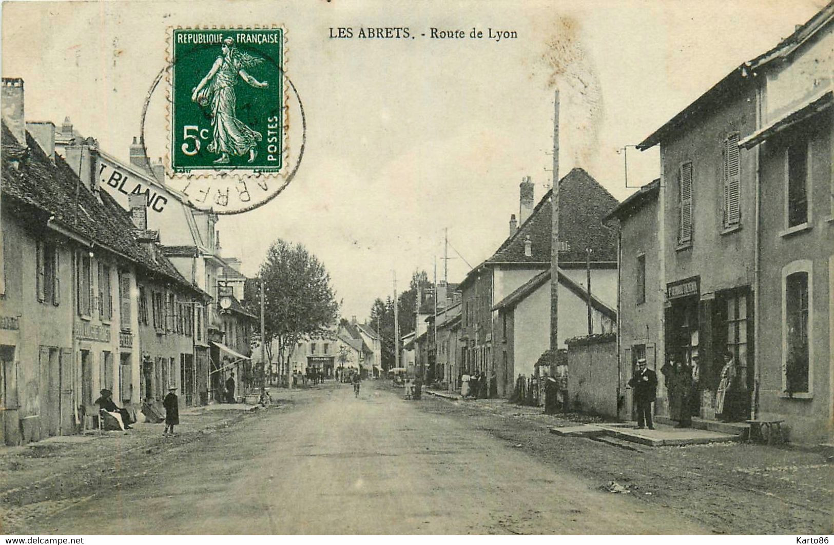 Les Abrets * La Route De Lyon * Commerces Magasins - Les Abrets