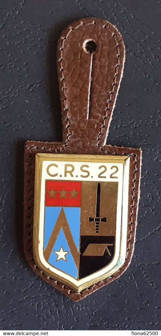 INSIGNE DE LA COMPAGNIE REPUBLICAINE DE SECURITE N° 22 . - Police & Gendarmerie