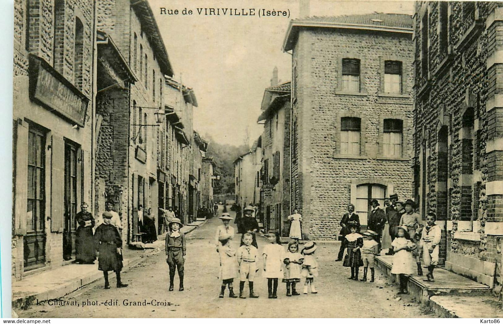 Viriville * Une Rue De La Commune * Café Restaurant GROSJEAN * Villageois - Viriville