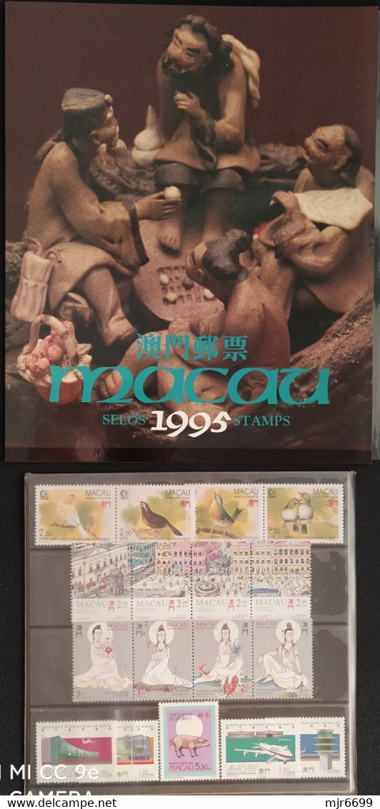 MACAU - 1995 YEAR BOOK WITH ALL STAMPS S\S, LUNAR YEAR SHEET, BOOKLTS CAT$90 EUROS +++ - Full Years