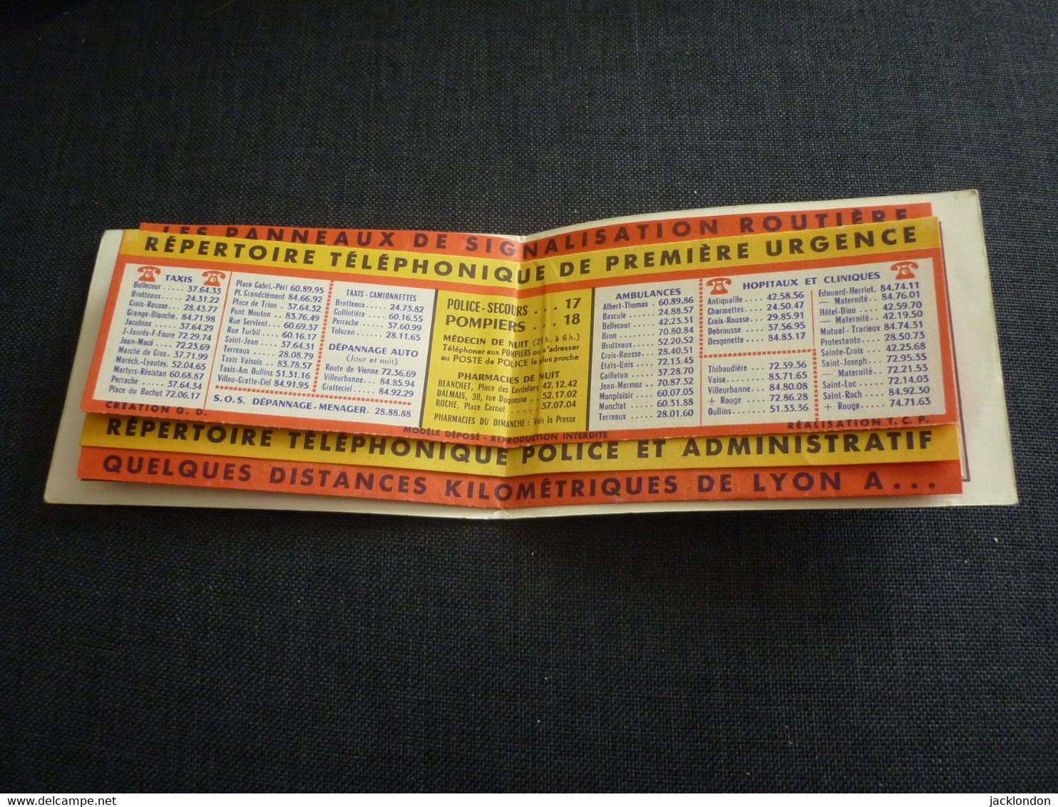 Petit Calendrier Ancien Publicitaire 1966 Dépliant Original Plaques Immatriculations, Panneaux, Etc... - Petit Format : 1961-70
