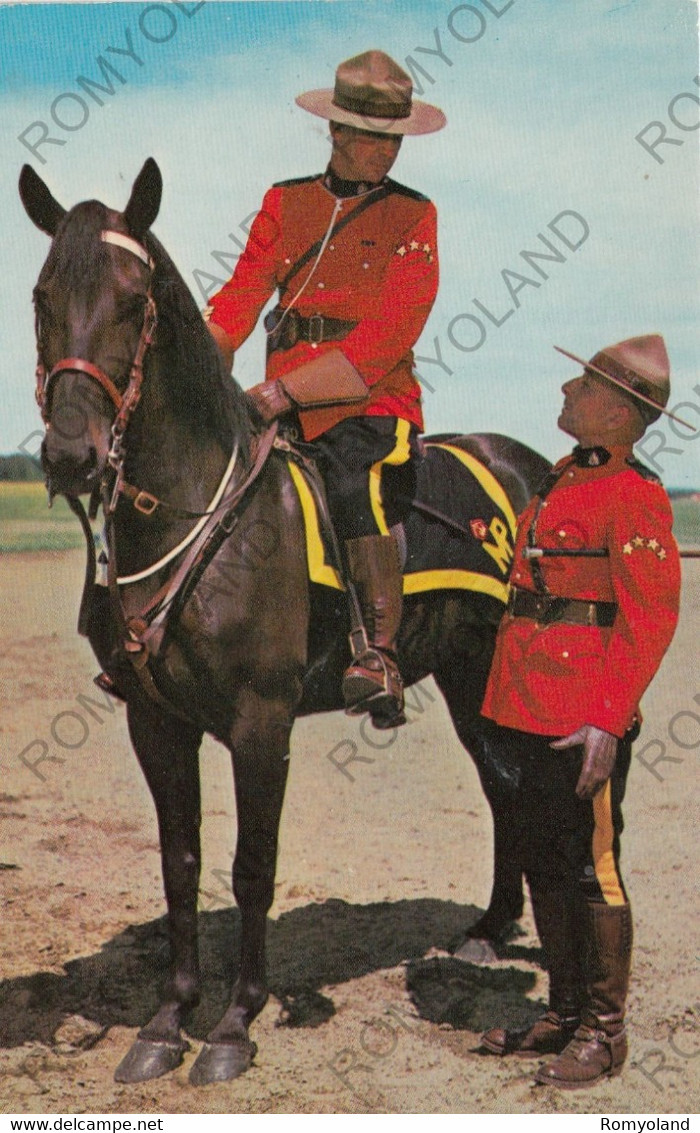 CARTOLINA  CANADA,TWO MEMBERS OF THE WORD FAMOUS,ROYAL CANADIAN MOUNTED POLICE,NON VIAGGIATA - Modern Cards