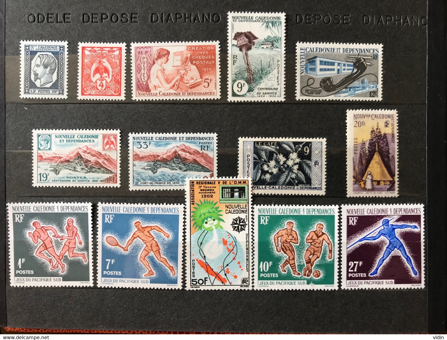 SUPERBE LOT De TP Neufs ** CALEDONIE POLYNESIE WALLIS COMORES ST PIERRE TAAF SOMALIS FORTE COTE ! - Collections, Lots & Series