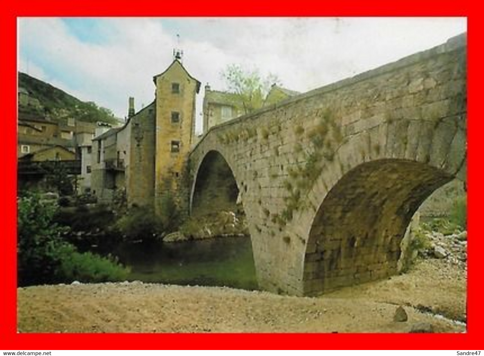 CPSM/gf (48)  LE PONT-de-MONTVERT.  Le Grand Pont Et L'Horloge...M224 - Le Pont De Montvert