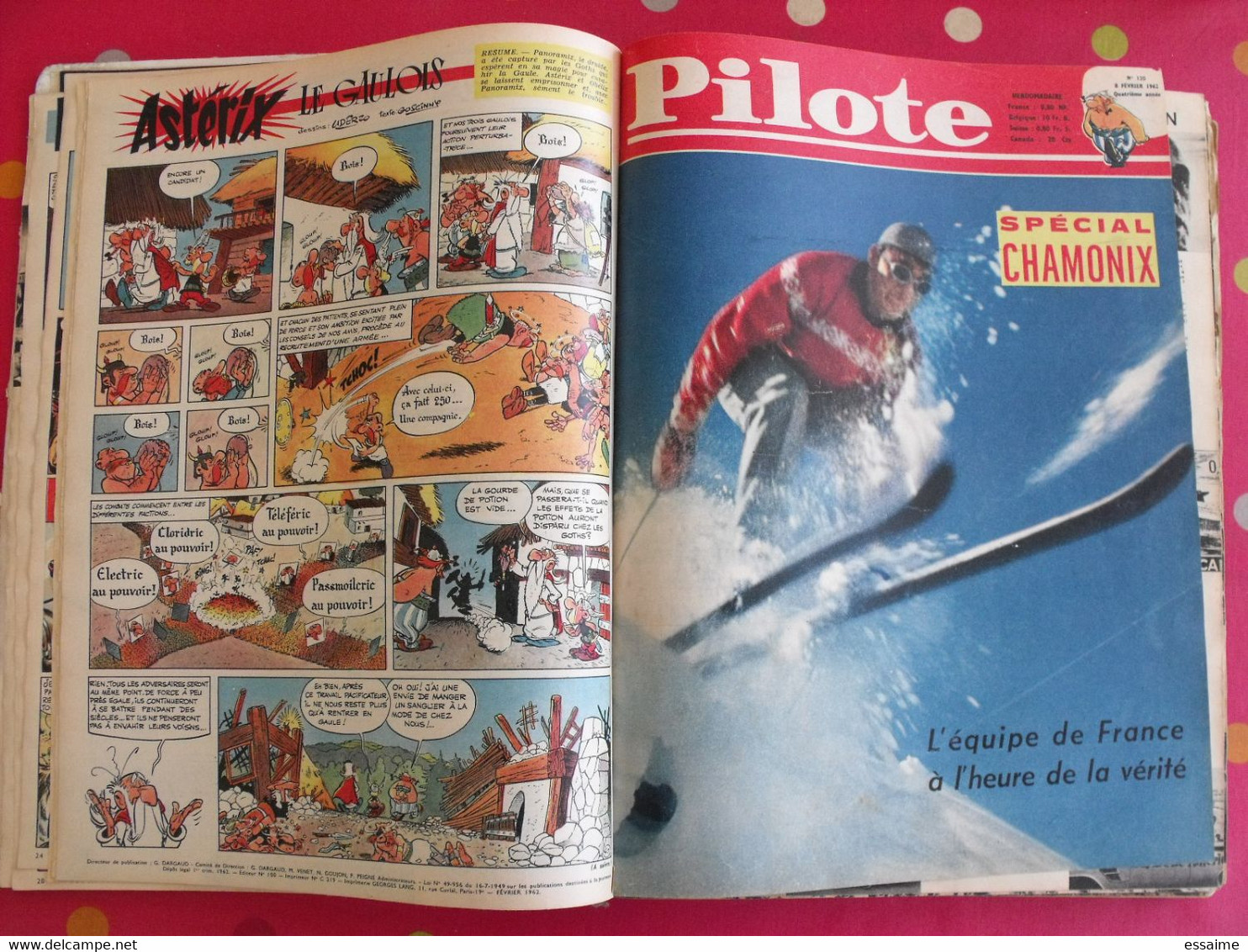 album recueil Pilote n° 10. n° 119 à 132. 1962. astérix tanguy barbe-rouge legall johnny halliday sempé goscinny uderzo