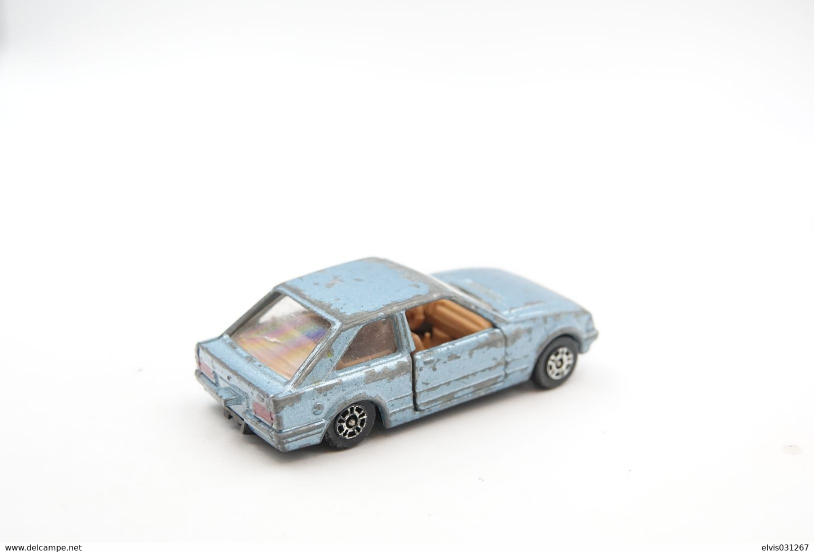 CORGI JUNIORS: Ford Escort, Scale : 1/64 - Vintage - Matchbox