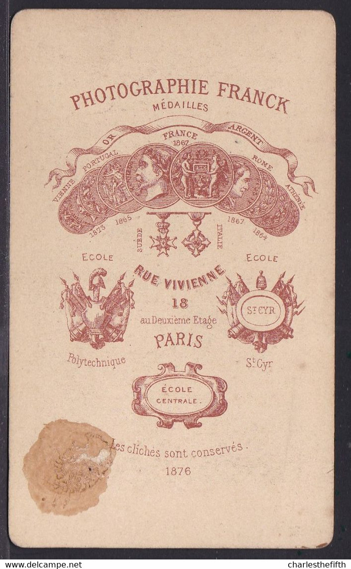 VIEILLE PHOTO CDV  - COUPLE RICHE - MOUSTACHE - BARBE - MODE - Photo Franck Paris - Oud (voor 1900)