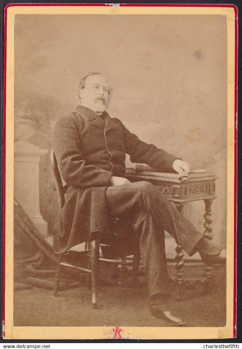 VIEILLE GRANDE PHOTO MONTEE - MONSIEUR RICHE - PHOTO ARMBRUSTER à LYON - Anciennes (Av. 1900)