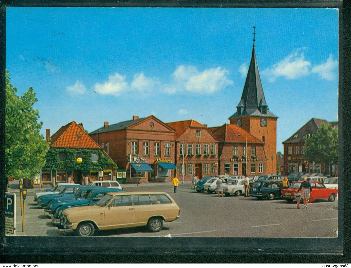 AK Lütjenburg, Marktplatz Mit Michaeliskirche - Lütjenburg