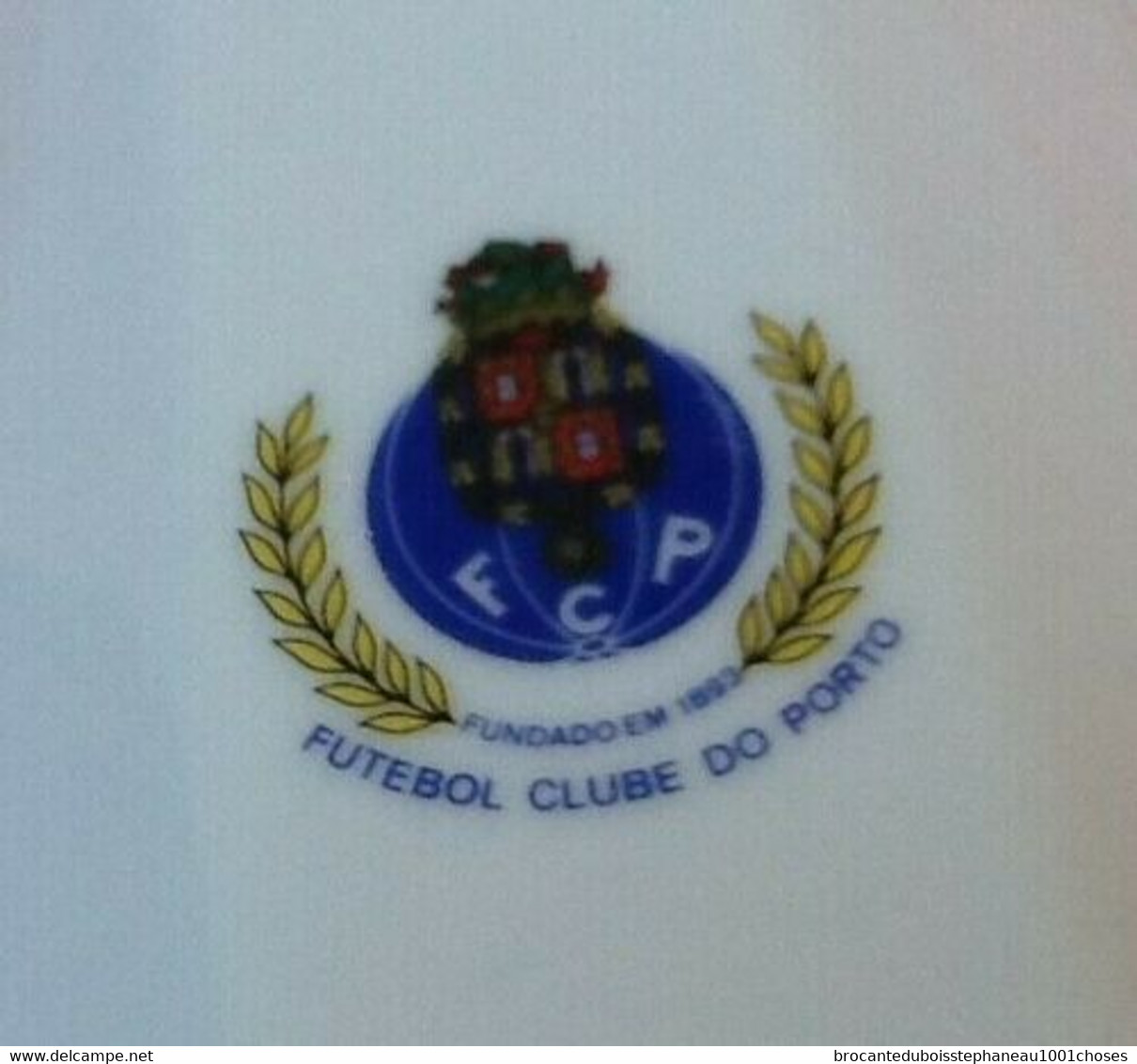 Grand Pichet " Collector " Futebol Clube Do Porto Fundado Em 1893 Porcelaine Blanche, Rehauts D' Or - Sonstige & Ohne Zuordnung