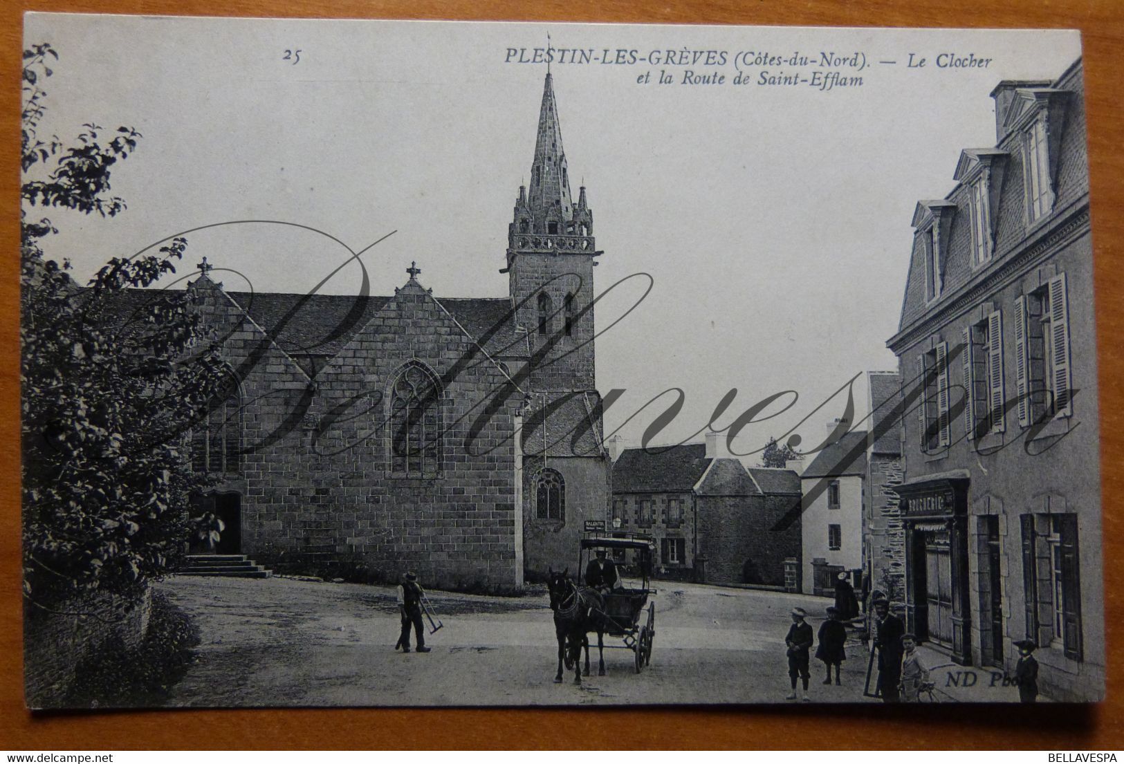 Plestin-les-Greves.  Eglise. Route Saint-Efflam. N°25 - Plestin-les-Greves